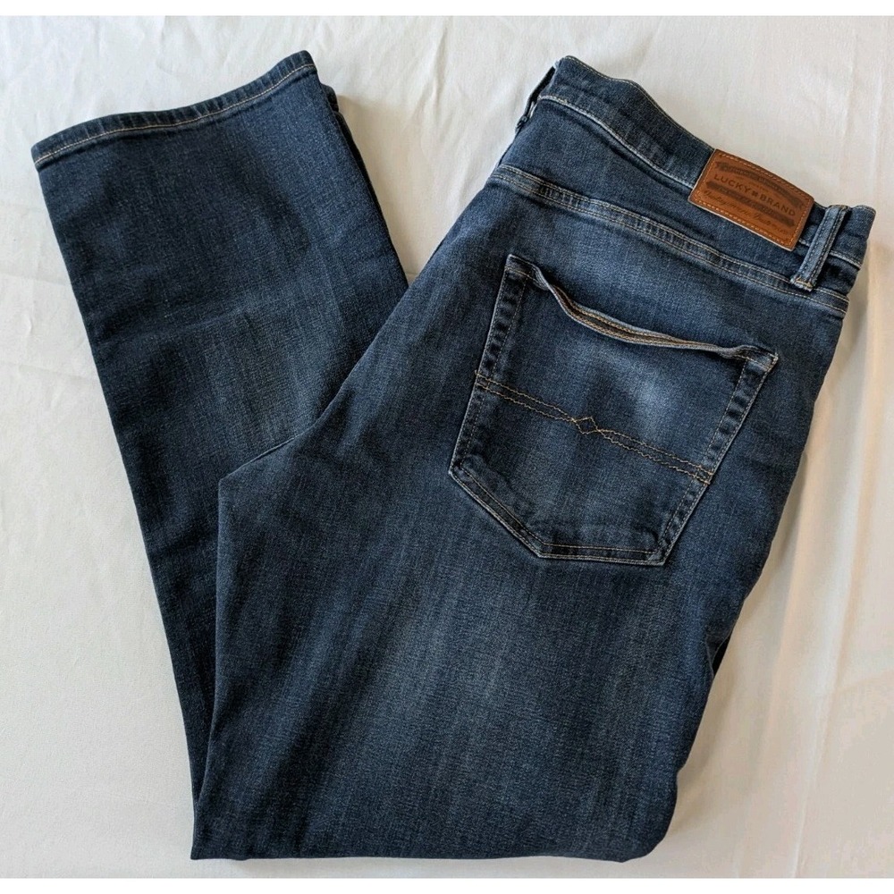 Lucky Brand 223 Straight Jeans Men's 38x30 Dark Wash Denim Stretch Pants